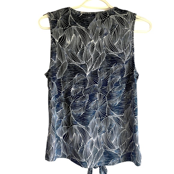 Delirious Tie Front Blouse - Picture 5 of 5